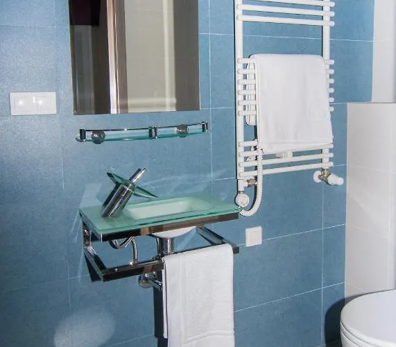 Couette-café Medica 4*